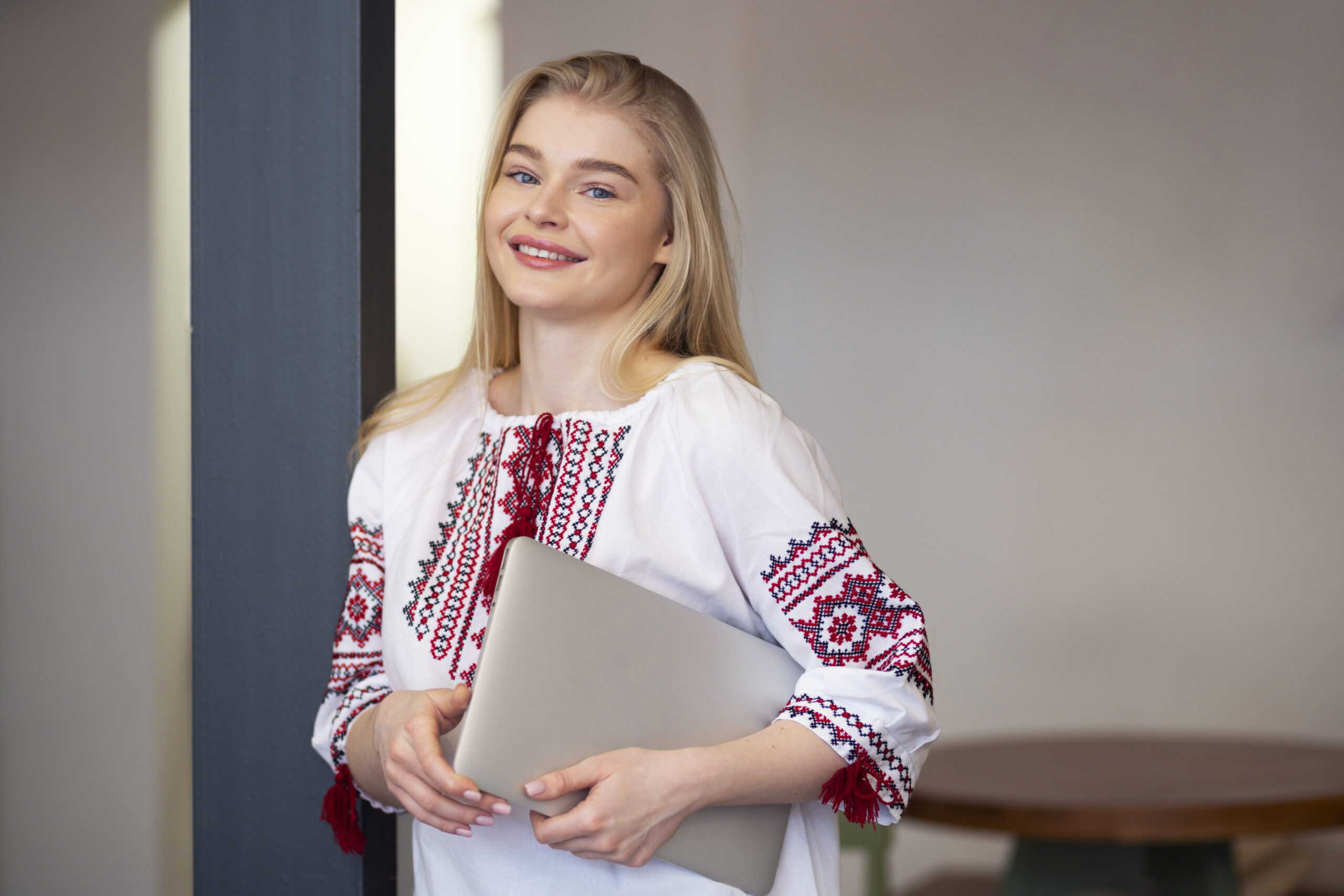 репетитори з української мови 