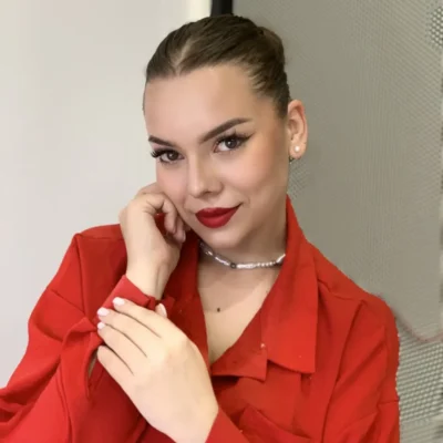 Юлія Капітан